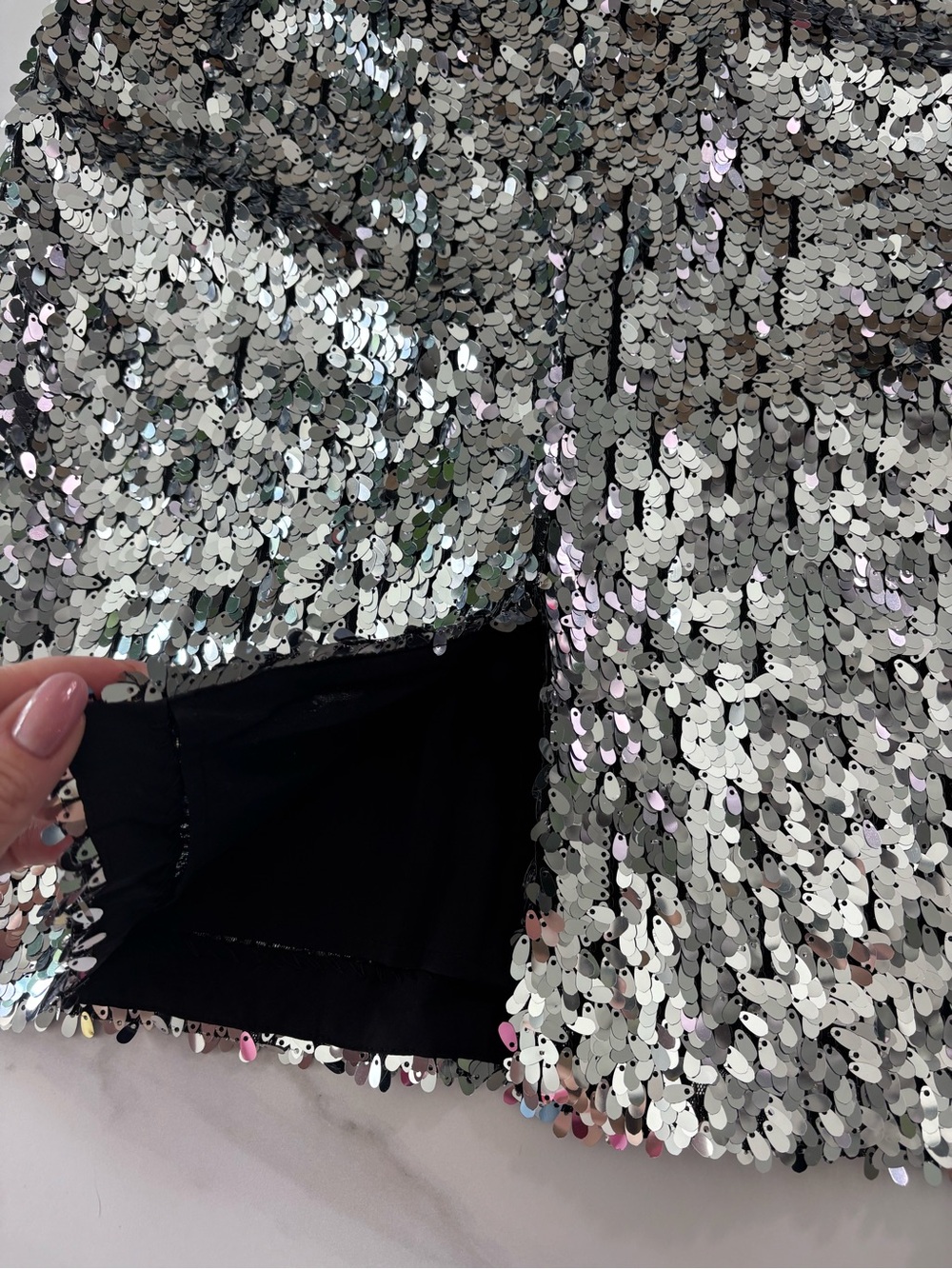 Vince Camuto Silver Sequin Skirt Sz S - Picture 5 of 10